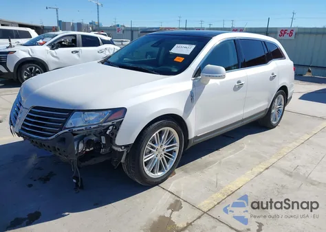 2018 Lincoln Mkt Reserve from USA, damaged, VIN 2LMHJ5ATXJBL01221